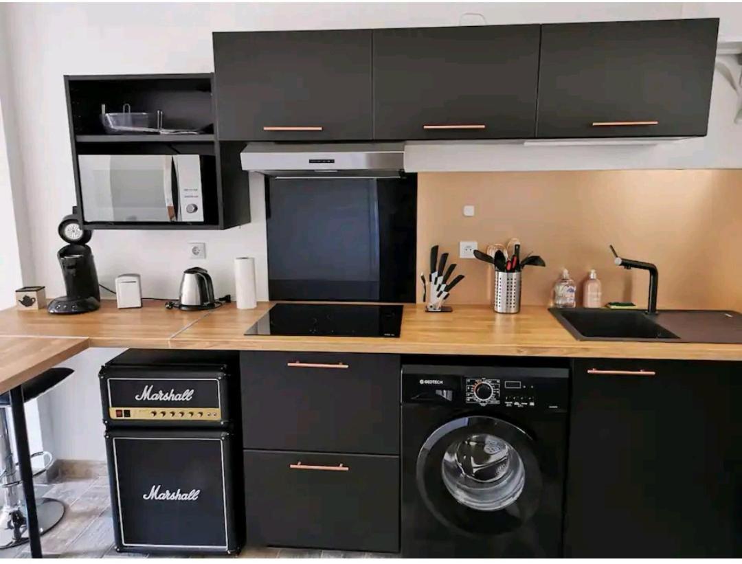 Apartmán Studio Clim Et Jardin Privatif Proche Plage Mourillon Toulon Exteriér fotografie
